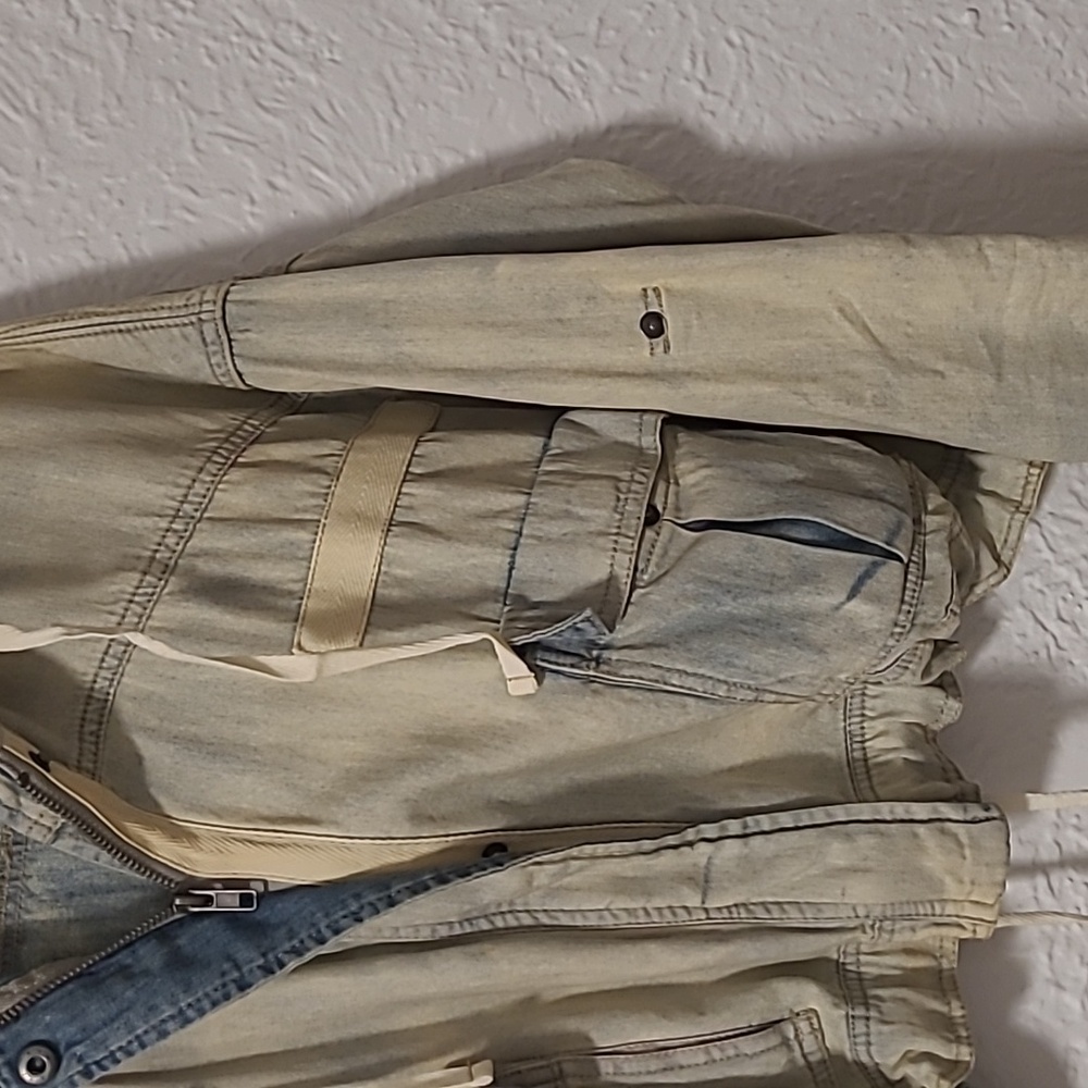 BDG Cropped Jacket - Picture 2 of 6